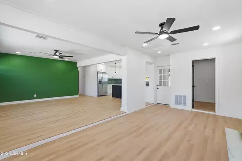 Living - 3327 W Wethersfield Rd, Phoenix, AZ 85029 photo 2 of 3