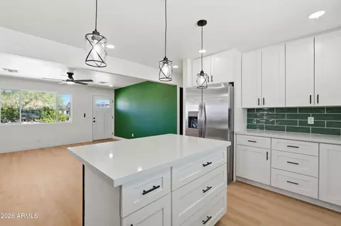Kitchen - 3327 W Wethersfield Rd, Phoenix, AZ 85029 photo 4 of 4