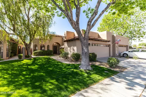 4053 E Sunnyside Dr, Phoenix, AZ 85028