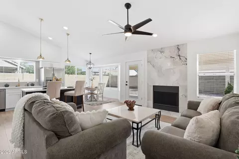 6401 W Madras Ln, Glendale, AZ 85306