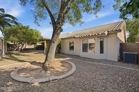 Exterior - 814 E Stanford Ave, Gilbert, AZ 85234 photo 3 of 5