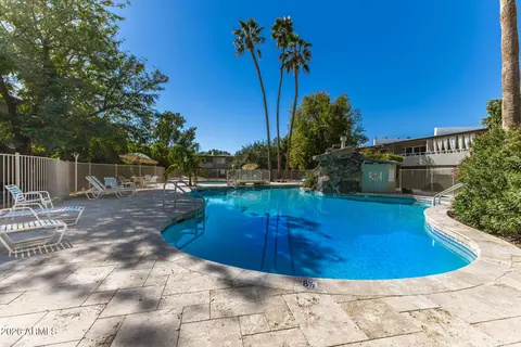 Exterior - 1201 E Rose Ln #9, Phoenix, AZ 85014 photo 4 of 4