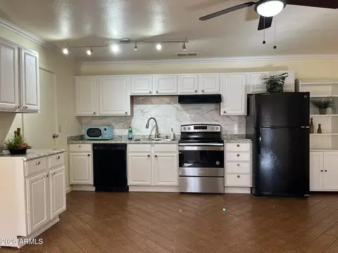3511 E Baseline Rd #1213, Phoenix, AZ 85042