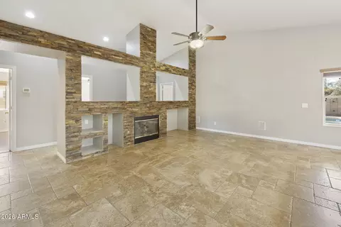 Living - 4025 W Wethersfield Rd, Phoenix, AZ 85029 photo 4 of 9