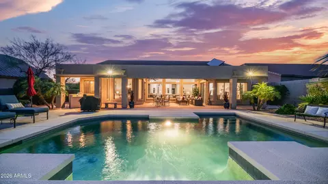 3813 N Morning Dove Cir, Mesa, AZ 85207