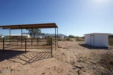 Exterior - 1470 S Bowman Rd, Apache Junction, AZ 85119 photo 2 of 6
