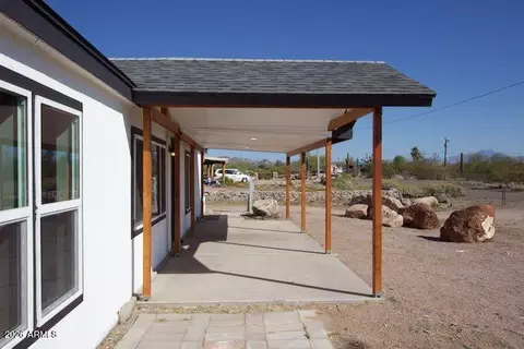 Exterior - 1470 S Bowman Rd, Apache Junction, AZ 85119 photo 5 of 6