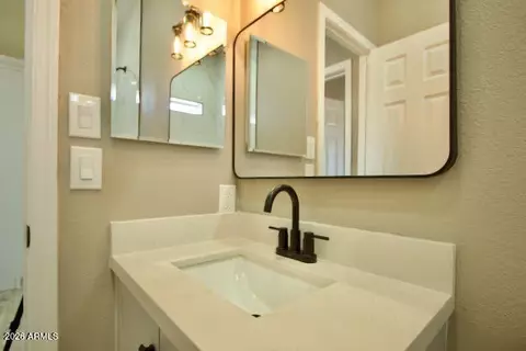 Bath - 1470 S Bowman Rd, Apache Junction, AZ 85119 photo 2 of 10