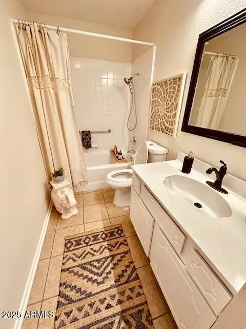 Bath - 4329 E Capri Ave #212, Mesa, AZ 85206 photo 3 of 3