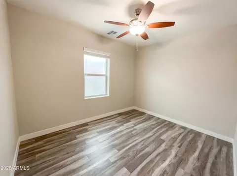 Bedroom - 1099 E Sourwood Dr, Gilbert, AZ 85298 photo 2 of 7