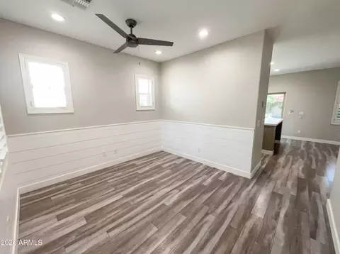 Living - 1099 E Sourwood Dr, Gilbert, AZ 85298 photo 2 of 6