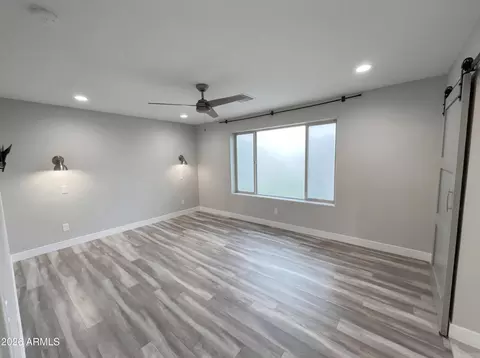 Living - 1099 E Sourwood Dr, Gilbert, AZ 85298 photo 6 of 6