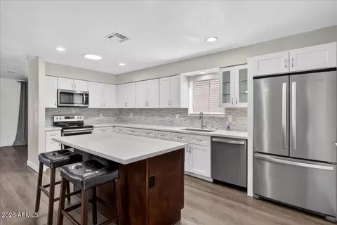 8725 E Jackrabbit Rd, Scottsdale, AZ 85250
