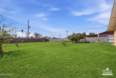 Exterior - 5449 W Thomas Rd, Phoenix, AZ 85031 photo 4 of 6