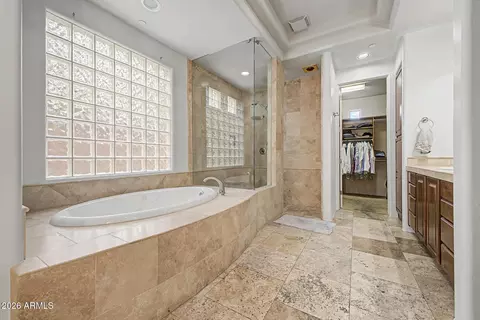 Bath - 6012 N 3rd St, Phoenix, AZ 85012 photo 2 of 5
