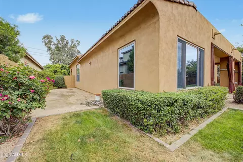 Exterior - 6012 N 3rd St, Phoenix, AZ 85012 photo 9 of 9