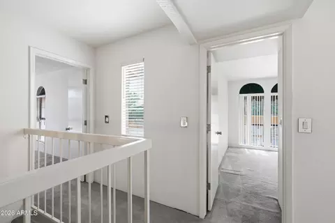 Entry Way - 718 E Peoria Ave, Phoenix, AZ 85020 photo 11 of 11