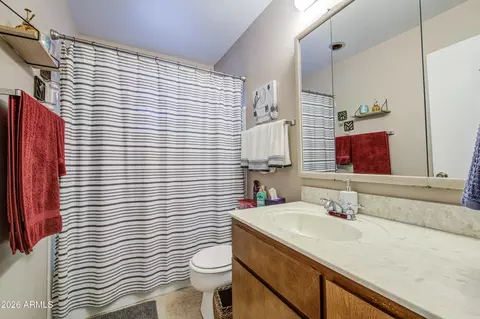 Bath - 4023 E Clovis Cir, Mesa, AZ 85206 photo 2 of 5