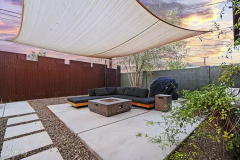 Exterior - 358 E Whitton Ave, Phoenix, AZ 85012 photo 11 of 11