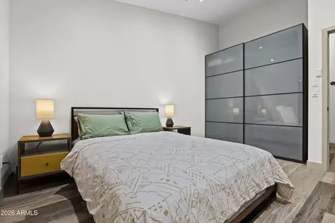 Bedroom - 358 E Whitton Ave, Phoenix, AZ 85012 photo 4 of 8