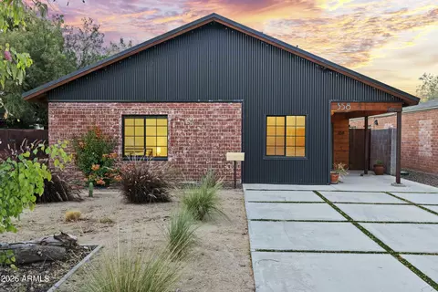 Exterior - 358 E Whitton Ave, Phoenix, AZ 85012 photo 4 of 11