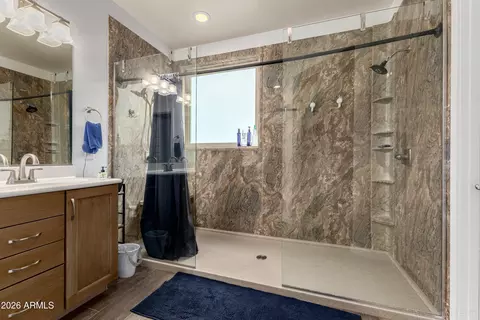 Bath - 3136 E Quartz St, Mesa, AZ 85213 photo 2 of 5