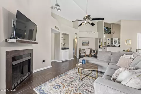 10301 N 70th St #210, Paradise Valley, AZ 85253