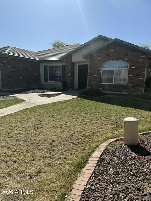 2881 E Morgan Dr, Gilbert, AZ 85295
