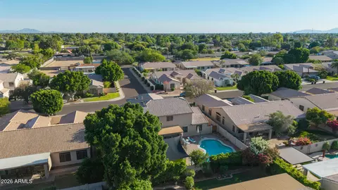 View/Area - 1714 E Kramer St, Mesa, AZ 85203 photo 9 of 12