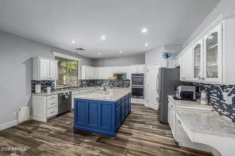 Kitchen - 1714 E Kramer St, Mesa, AZ 85203 photo 3 of 5