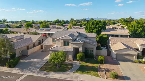 View/Area - 1714 E Kramer St, Mesa, AZ 85203 photo 4 of 12