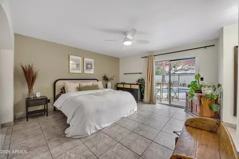 Bedroom - 121 E Pershing Ave, Phoenix, AZ 85022 photo 1 of 5