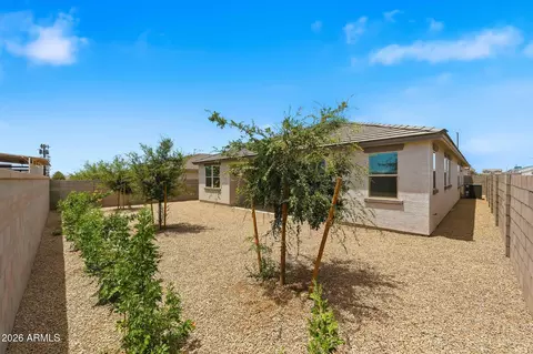 Exterior - 4875 S 239th Dr, Buckeye, AZ 85326 photo 5 of 7