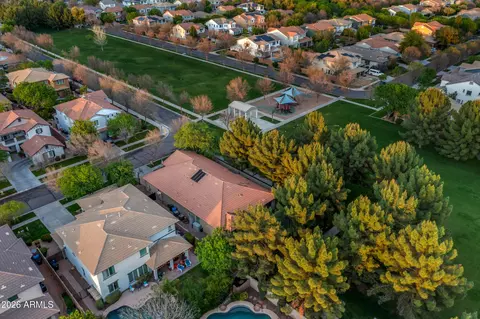 View/Area - 3579 E Marlene Dr, Gilbert, AZ 85296 photo 3 of 4