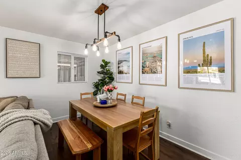 Dining - 2011 W Whitton Ave, Phoenix, AZ 85015 photo 2 of 2
