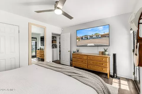 Bedroom - 2011 W Whitton Ave, Phoenix, AZ 85015 photo 3 of 6