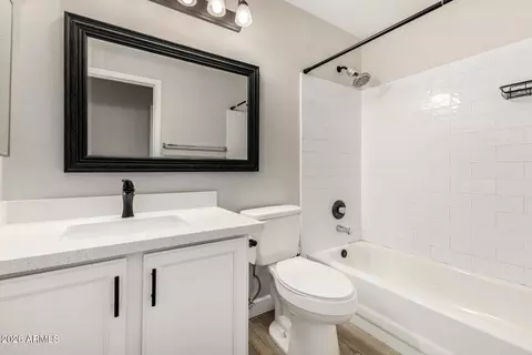 Bath - 4513 E Dry Creek Rd, Phoenix, AZ 85044 photo 2 of 2