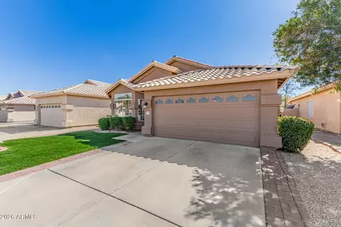 Exterior - 4513 E Dry Creek Rd, Phoenix, AZ 85044 photo 5 of 8