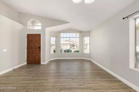 Living - 4513 E Dry Creek Rd, Phoenix, AZ 85044 photo 3 of 6