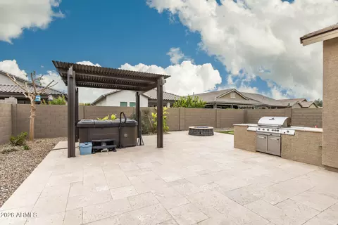 41385 W Centennial Dr, Maricopa, AZ 85138