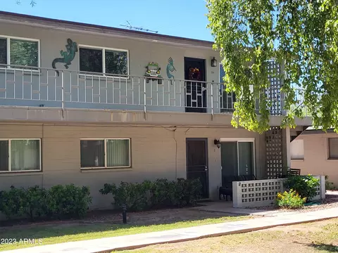 5550 N 12th St #24, Phoenix, AZ 85014