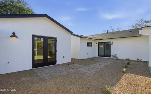 Exterior - 4515 N 35th St, Phoenix, AZ 85018 photo 7 of 10
