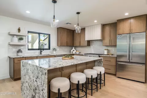 Kitchen - 4515 N 35th St, Phoenix, AZ 85018 photo 2 of 4