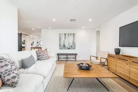 Other - 4515 N 35th St, Phoenix, AZ 85018 photo 7 of 8