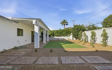Exterior - 4515 N 35th St, Phoenix, AZ 85018 photo 9 of 10