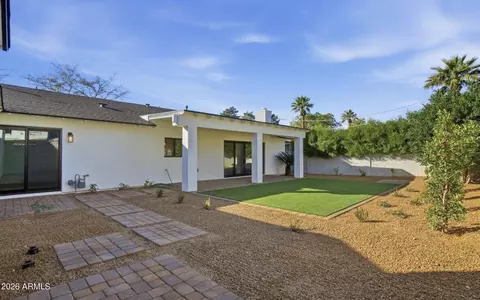 Exterior - 4515 N 35th St, Phoenix, AZ 85018 photo 10 of 10