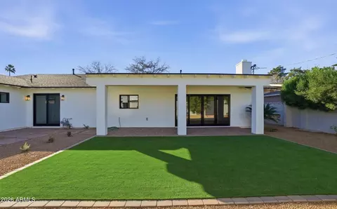 Exterior - 4515 N 35th St, Phoenix, AZ 85018 photo 6 of 10