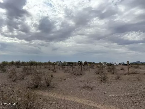 5627 N 415th Ave #547, Tonopah, AZ 85354