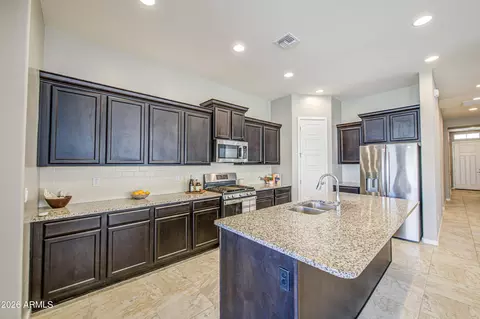 Kitchen - 10334 E Nichols Ave, Mesa, AZ 85209 photo 2 of 3