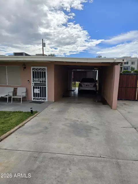 5722 S 34th Pl, Phoenix, AZ 85040